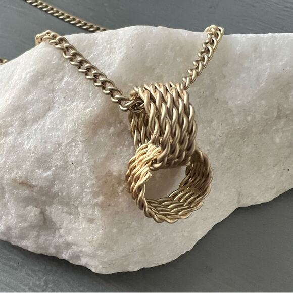 Banana Republic Gold Tone Necklace - Picture 1 of 7